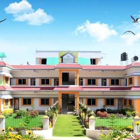 Hotel Great Annapurna Khuldabad Luaran gambar